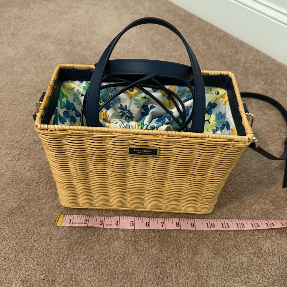 New! Kate Spade Sam Floral Medley Wicker Medium Satchel / Tote Removable Strap - Picture 9 of 16